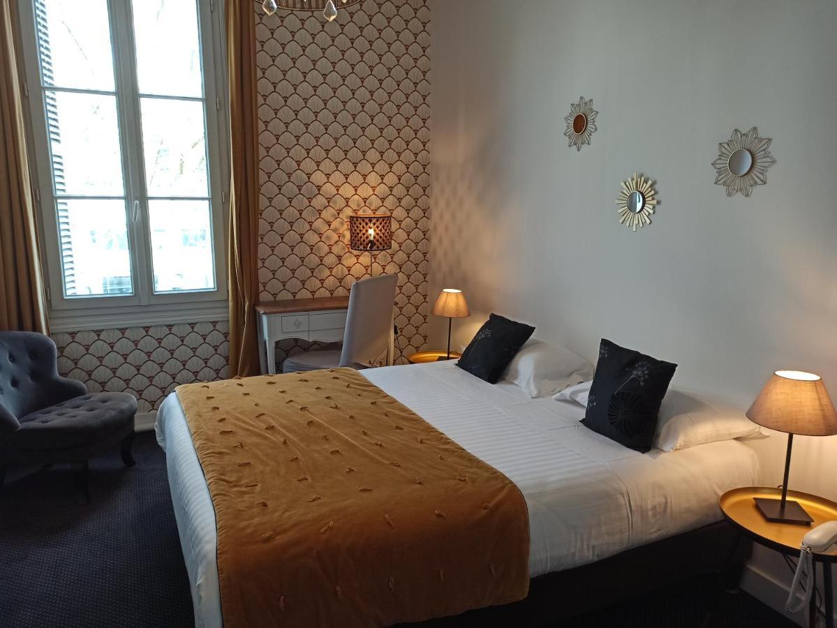 טור Hotel Val De Loire מראה חיצוני תמונה